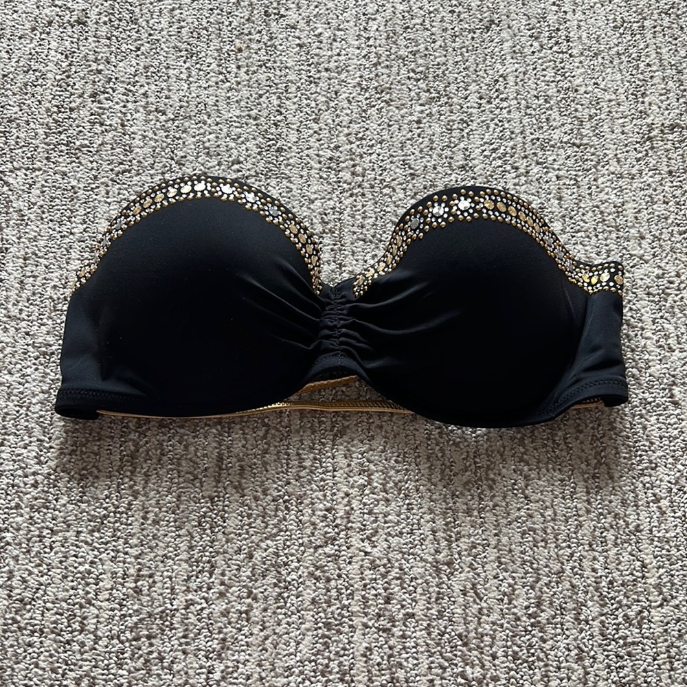 Victoria’s Secret bathing suit top, size 34C, black and gold.